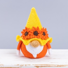 Sunflower Gnome Candy Keeper amigurumi pattern by Mufficorn
