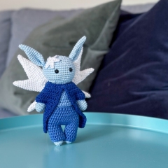 Winter Pixie amigurumi pattern by Pracownia Blask