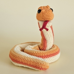 Roswitha the Snake amigurumi by SaphirhaseDesign