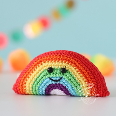 Pixie the rainbow amigurumi pattern by LikeALigerCrochet