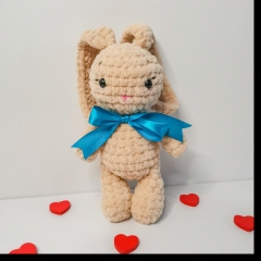 Cuddle Bunny amigurumi by EmmaS Dolls