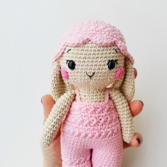 Daisy the Bunny Pattern amigurumi pattern by EmmaS Dolls