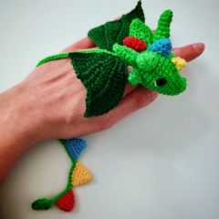 Dragon Bookmark amigurumi pattern by EmmaS Dolls