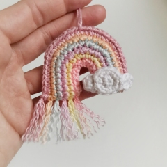 Mini Boho Rainbow amigurumi pattern by unknown