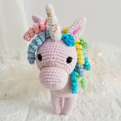 Sparkle the Magic Unicorn amigurumi by EmmaS Dolls