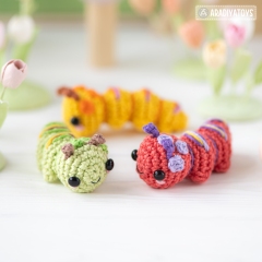 Caterpillar ('Mini Kingdom') amigurumi by AradiyaToys