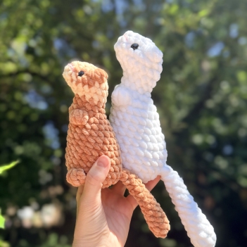 No-Sew Pocket Ferrets amigurumi pattern by Lex in Stitches