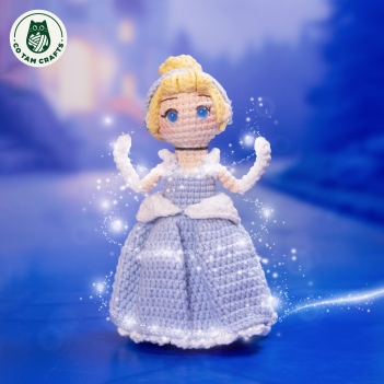 Glass Slipper Princess amigurumi pattern by Co Tam Crafts
