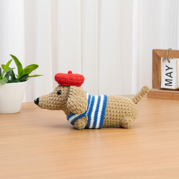 Dachshund with Sweater  amigurumi pattern by The Loop Story