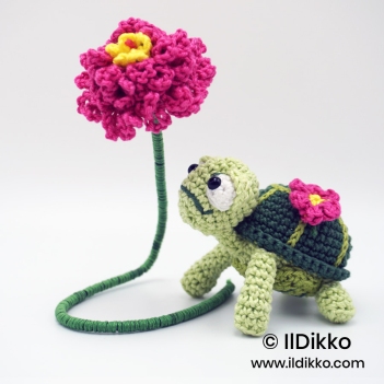 Birtle the Turtle XS amigurumi pattern by IlDikko
