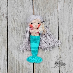 Malka Mermaid amigurumi pattern by Pink Mouse Boutique