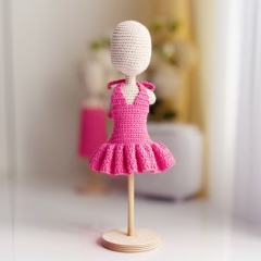 Coral dresses amigurumi by Fluffy Tummy