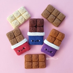Charlie the Chocolate Bar amigurumi by Audrey Lilian Crochet