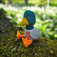 Dillie the Duck amigurumi pattern by LittleEllies_Handmade