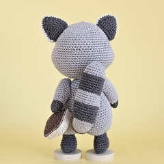 Wasco the Raccoon with Nutella Brea amigurumi pattern by SaphirhaseDesign
