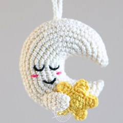 Sleepy Moon amigurumi by LikeALigerCrochet