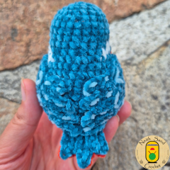 Mizu the Kingfisher amigurumi pattern by Neith Sand Crochet