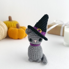 Cat with witch hat amigurumi by AmiGuide