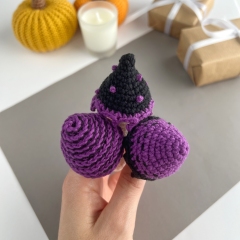Halloween mushrooms set of 3 amigurumi by AmiGuide
