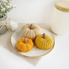 Pumpkins set of 3 amigurumi by AmiGuide