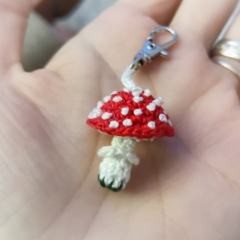 Micro Magic Mushroom Keychain amigurumi by EmmaS Dolls