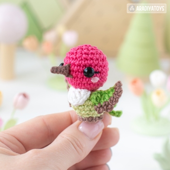 Hummingbird ('Mini Kingdom') amigurumi pattern by AradiyaToys