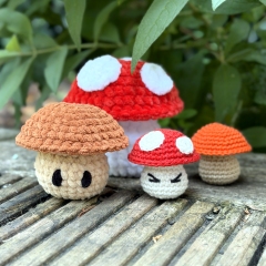 Mushroom Amigurumi amigurumi pattern by DIY Fluffies