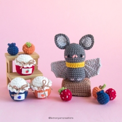 Bella the Bat amigurumi pattern by Lemon Yarn Creations