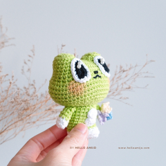 Floral Frog Crochet Pattern amigurumi pattern by Hello Amijo