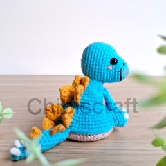 Reversible Baby Stegosaurus amigurumi pattern by Chibiscraft