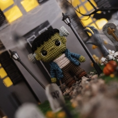 Mini Frankenstein amigurumi pattern by Crocheniacs