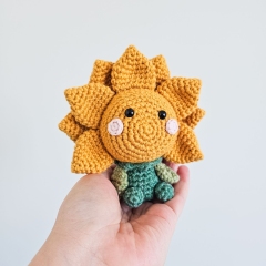Emi the Sunflower amigurumi pattern by EMI Creations by Chloe