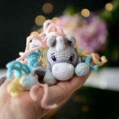 Unicorn Lori - crochet bookmark amigurumi by Plączenitka