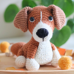 Good girl Mimi amigurumi pattern by LikeALigerCrochet