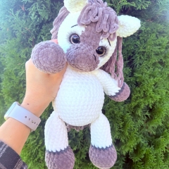 Molly the Horse amigurumi pattern by DanArtEstonia