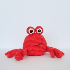 Milo the Crab amigurumi pattern by engurumist