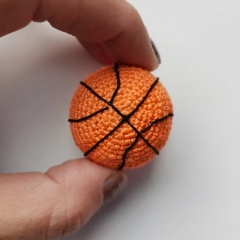 Basketball Keychain Pattern amigurumi pattern by EmmaS Dolls