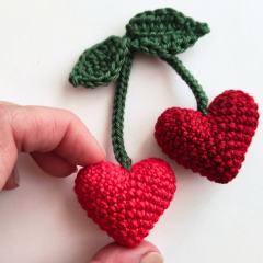 Cherry Hearts Pattern amigurumi pattern by EmmaS Dolls
