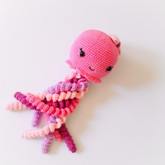 Cute Octopus Crochet Pattern amigurumi pattern by EmmaS Dolls