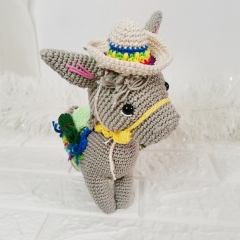 Festive Donkey Pattern amigurumi pattern by EmmaS Dolls