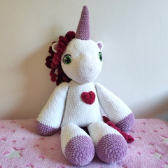 Luna the Chenille Unicorn amigurumi by EmmaS Dolls