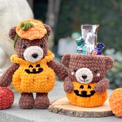 Halloween Pumpkin Bear & Mug