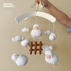 Baby Mobile Elisabeth and Roberto