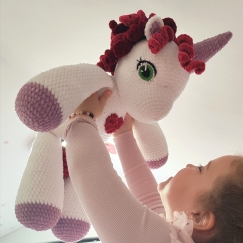 Luna the Chenille Unicorn
