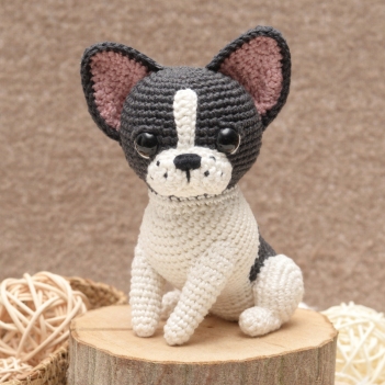 Rocky The French Bulldog amigurumi pattern by YarnWave