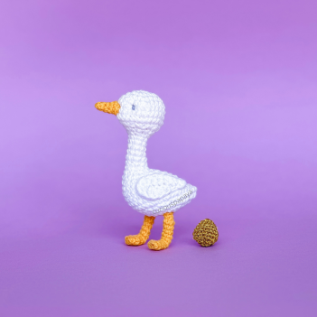 Goose amigurumi pattern by Curiouspapaya