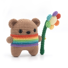 Ozzy the Bear amigurumi pattern by DIY Fluffies