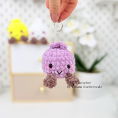 Keychain Dumpling amigurumi pattern by TANATIcrochet