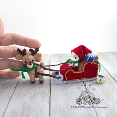 Miniature Christmas Set amigurumi pattern by Pink Mouse Boutique