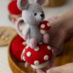 Rui, the mouse amigurumi pattern by GatoFio